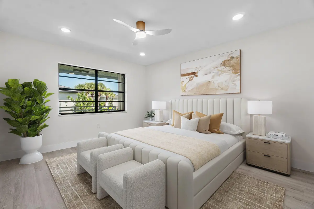 Guest Bedroom at 23 Southport Lane H, Boynton Beach