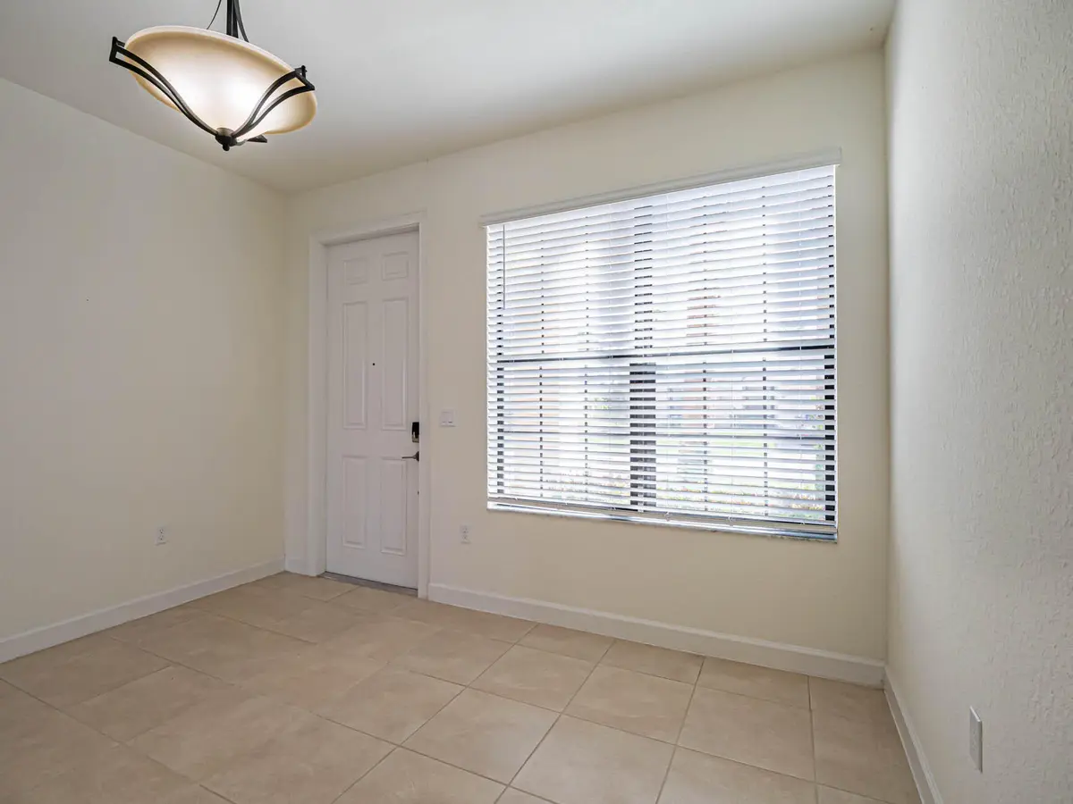 10032 W VILLA Circle, Vero Beach, FL – photo 3