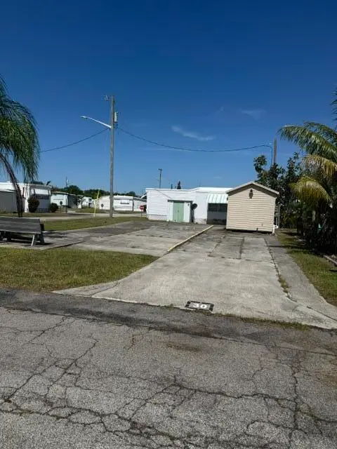 IMG_1039 at 2023 St Lucie Blvd, Unit 30, Fort Pierce