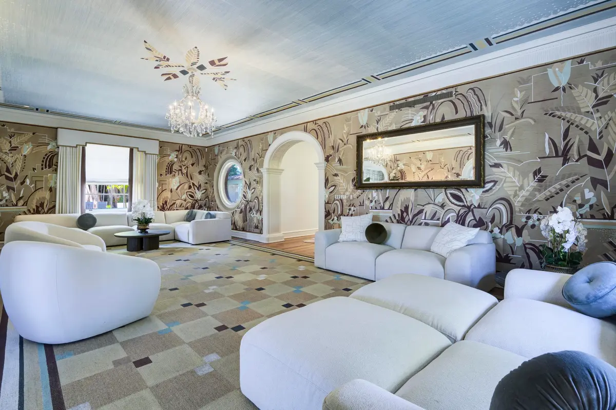 Living Room at 1125 N Flagler Drive, West Palm Beach