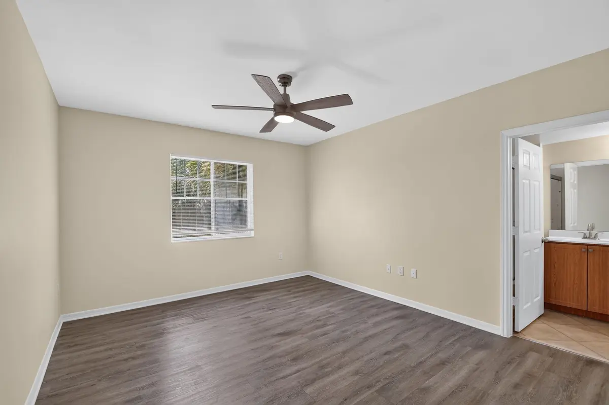 18-web-or-mls-DSC_2916 at 6370 EMERALD DUNES Drive 203, West Palm Beach