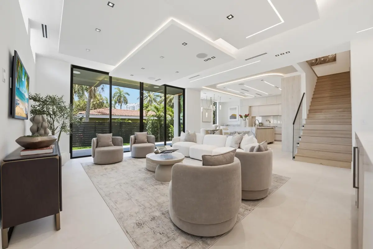 Lobby at 3201 NE 26TH Street, Fort Lauderdale