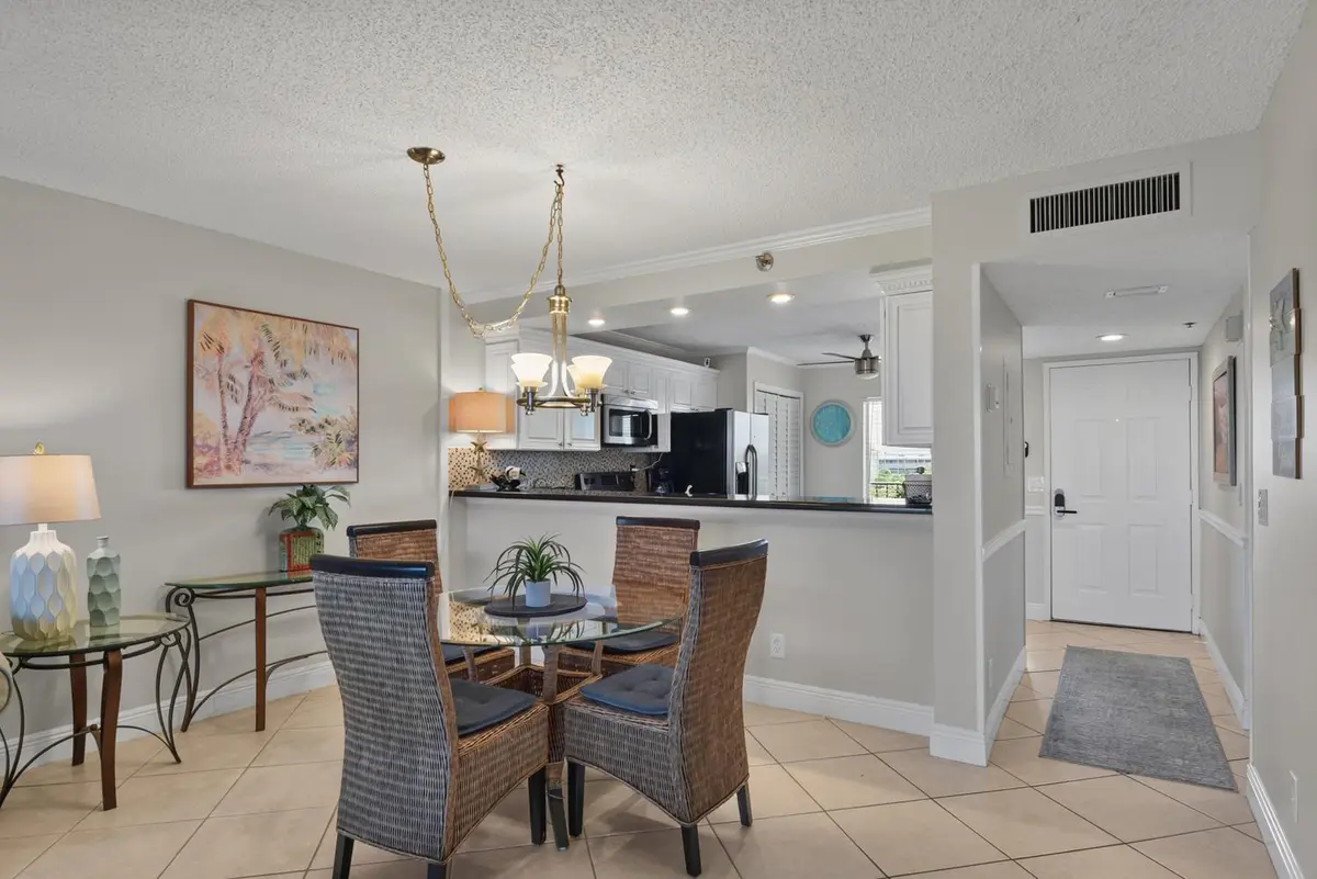 003-021-275 Palm Ave A407-1499x1000 at 275 Palm Avenue A407, Jupiter