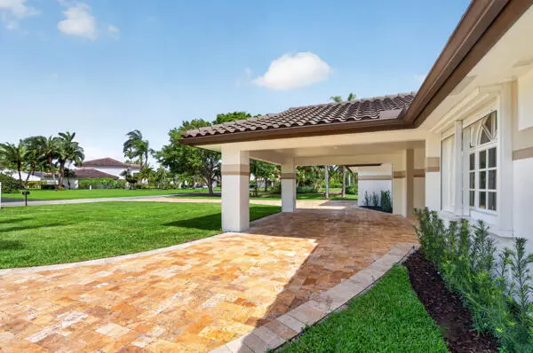 134203352378891797_134203352343341354_55 at 5510 W CASTLEGATE Avenue, Davie