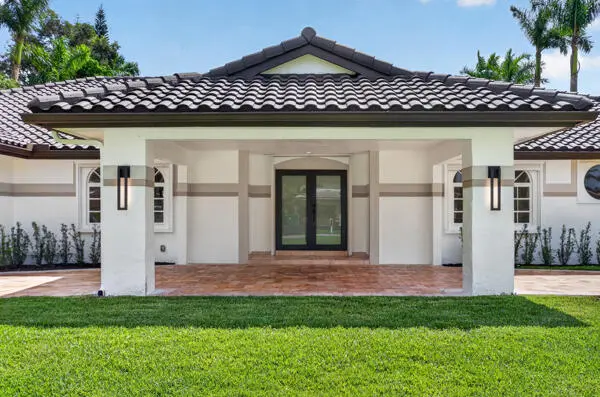 134203352349487033_134203352305016347_55 at 5510 W CASTLEGATE Avenue, Davie