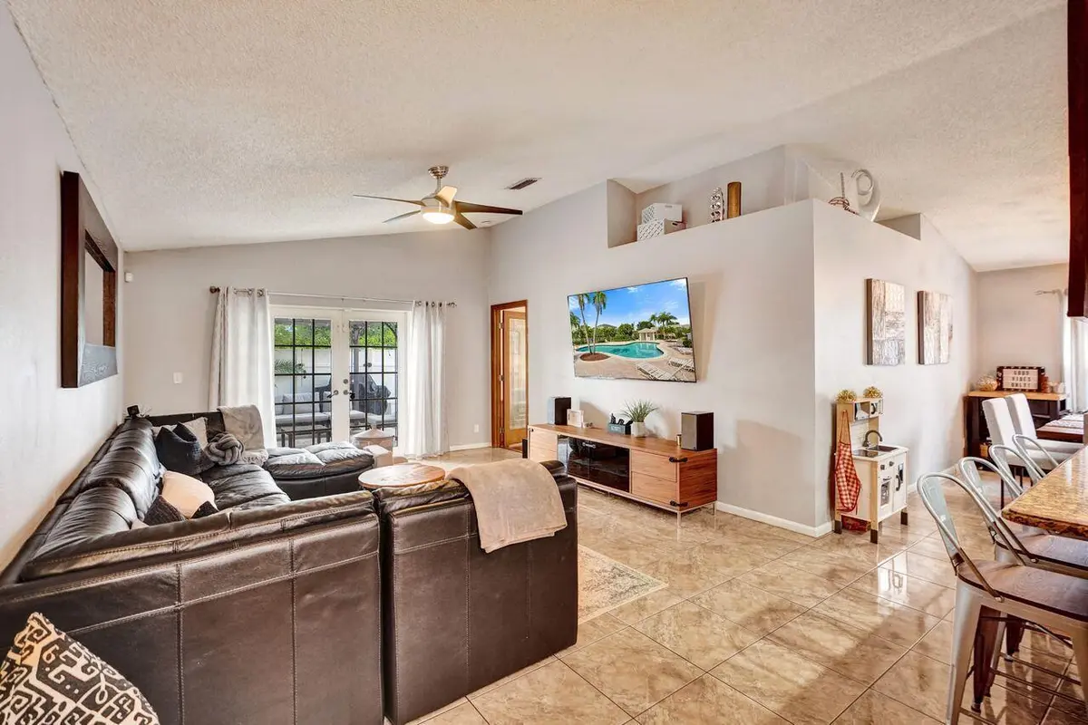 Living room at 1948 SW 177TH Avenue, Miramar