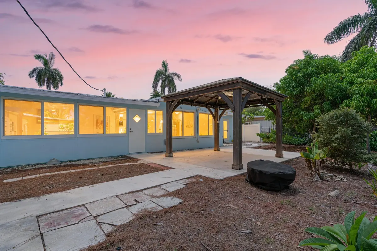 Twilight at 1451 SE 5TH Street, Deerfield Beach