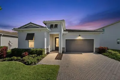 14181 SW Britton Avenue, Port St. Lucie – Single Family Residence for sale