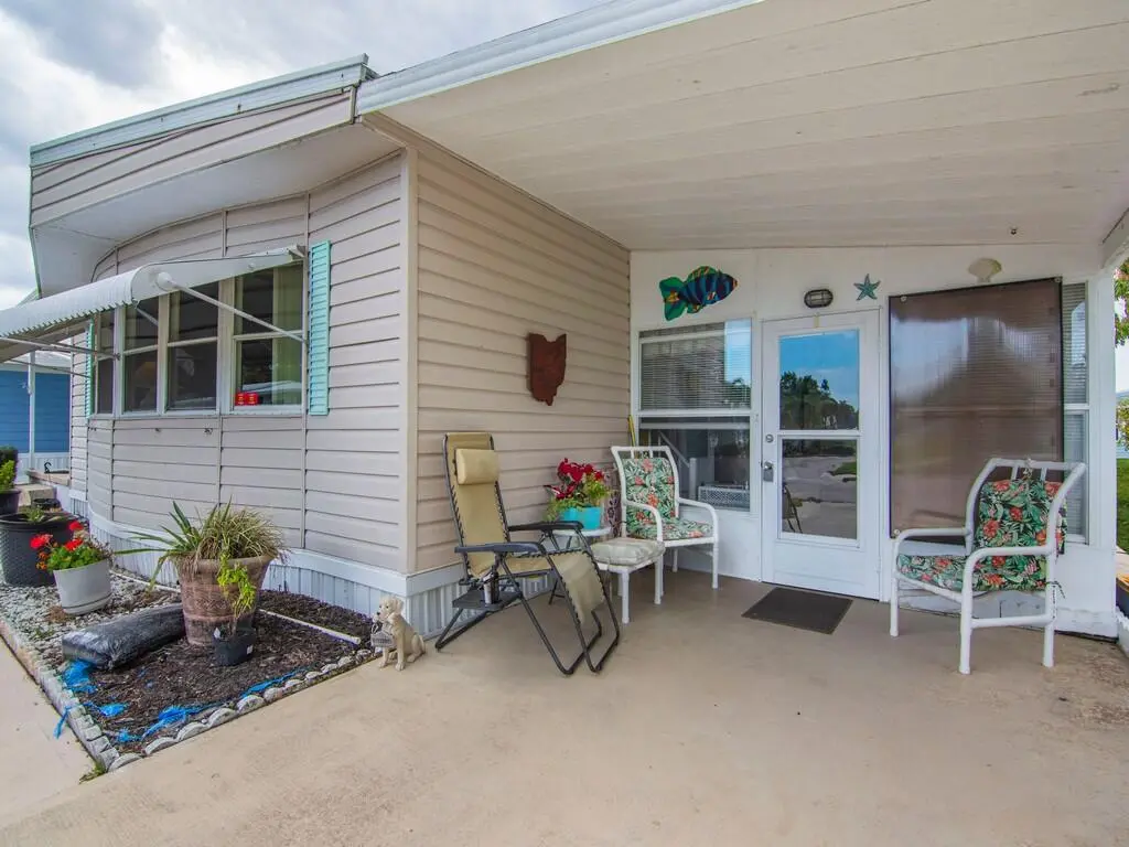 Resized023 at 293 NE Moonstone Drive, Jensen Beach