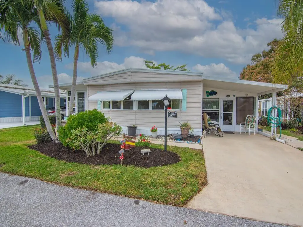 Resized024 at 293 NE Moonstone Drive, Jensen Beach