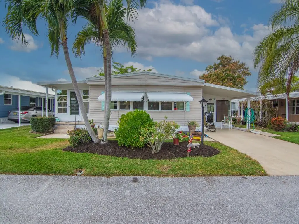 Resized026 at 293 NE Moonstone Drive, Jensen Beach