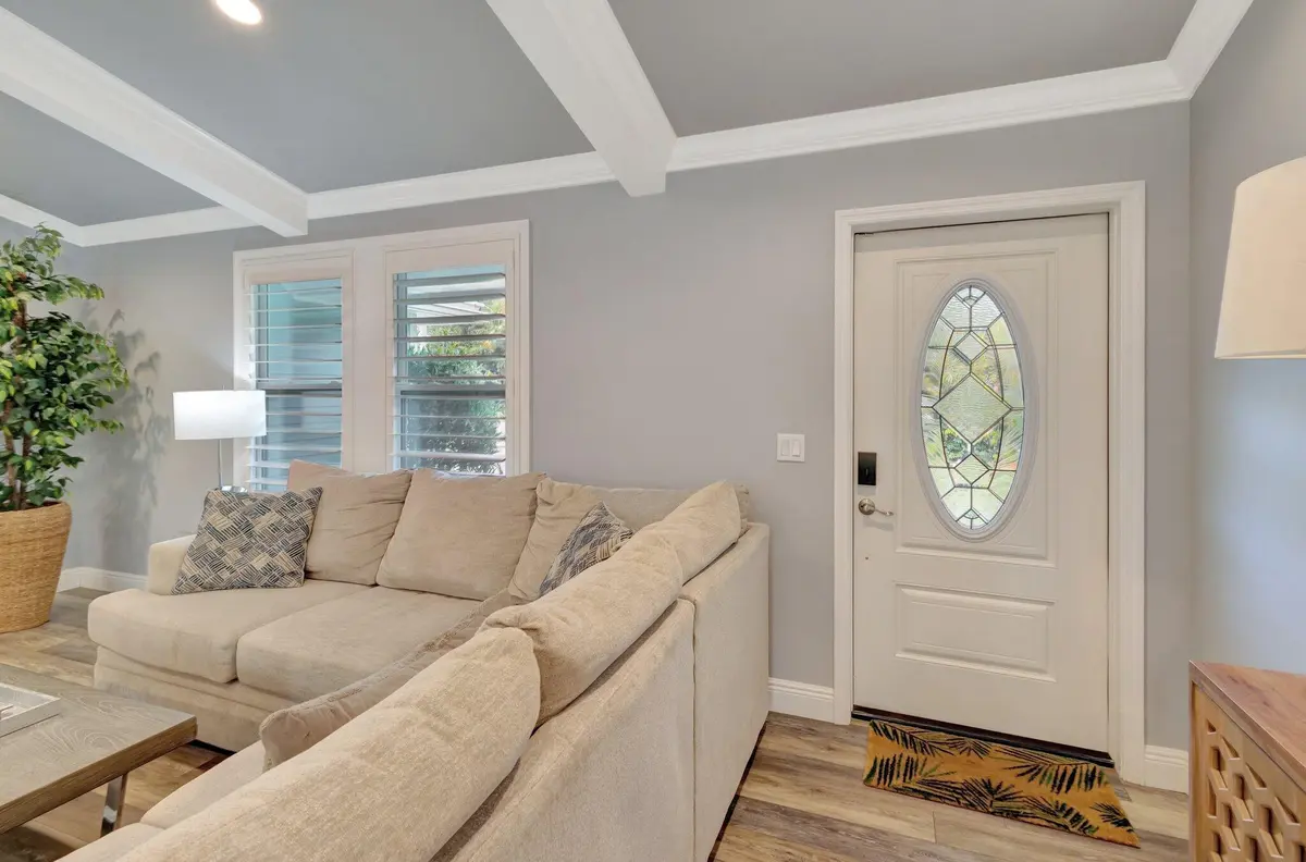 7-web-or-mls-5D1A2203 at 10600 SE Gomez Avenue, Hobe Sound