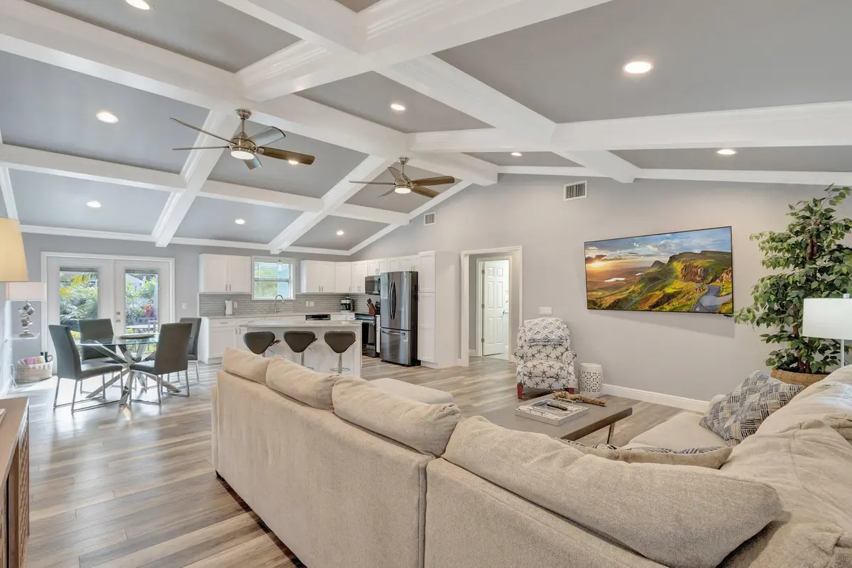 9-web-or-mls-5D1A2213 at 10600 SE Gomez Avenue, Hobe Sound
