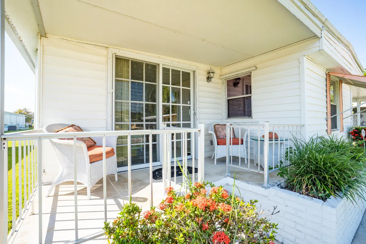2 (3) at 6948 SE DELEGATE Street, Hobe Sound