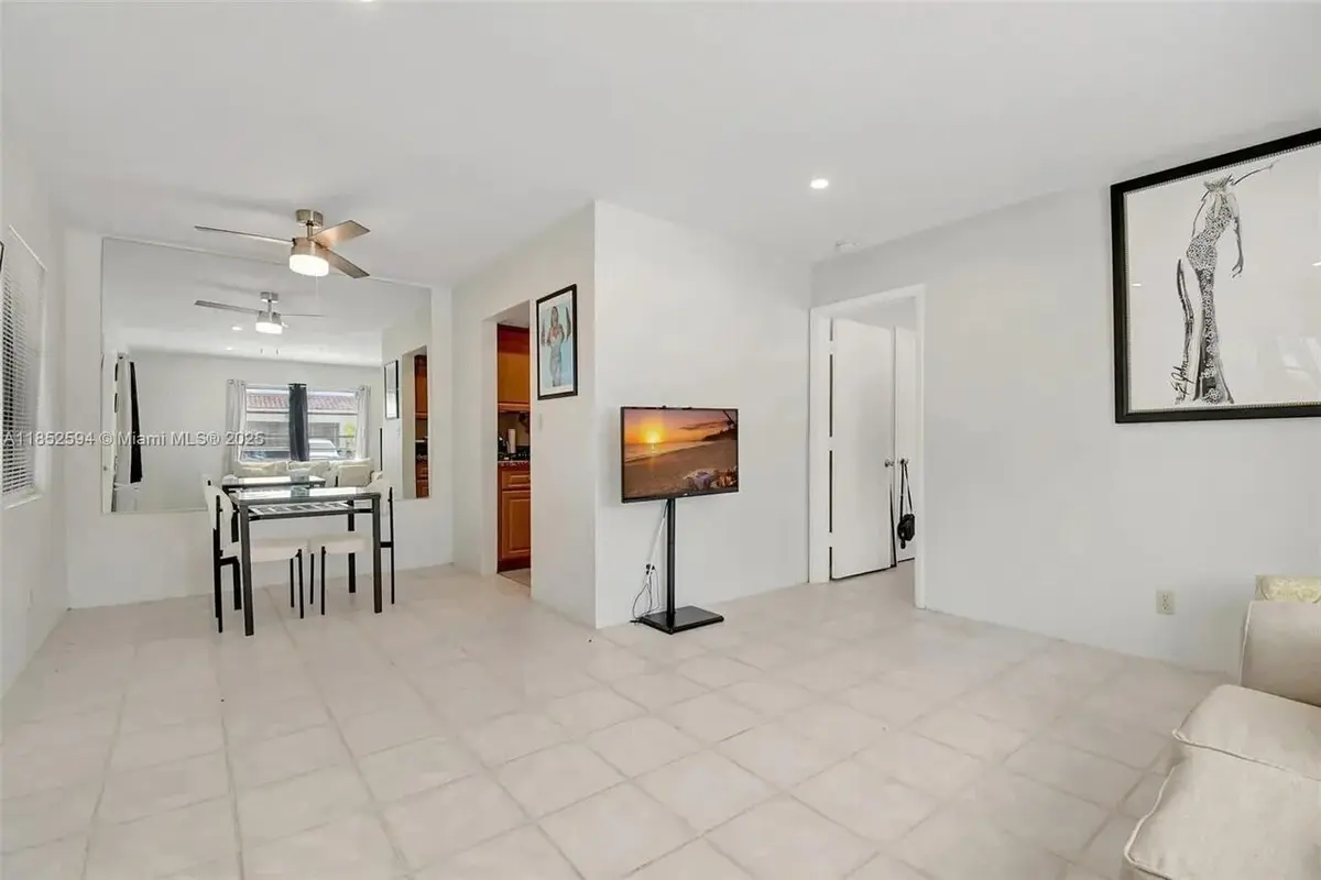 1213SE1ST-10 at 1213 SE 1st Street 1, Fort Lauderdale