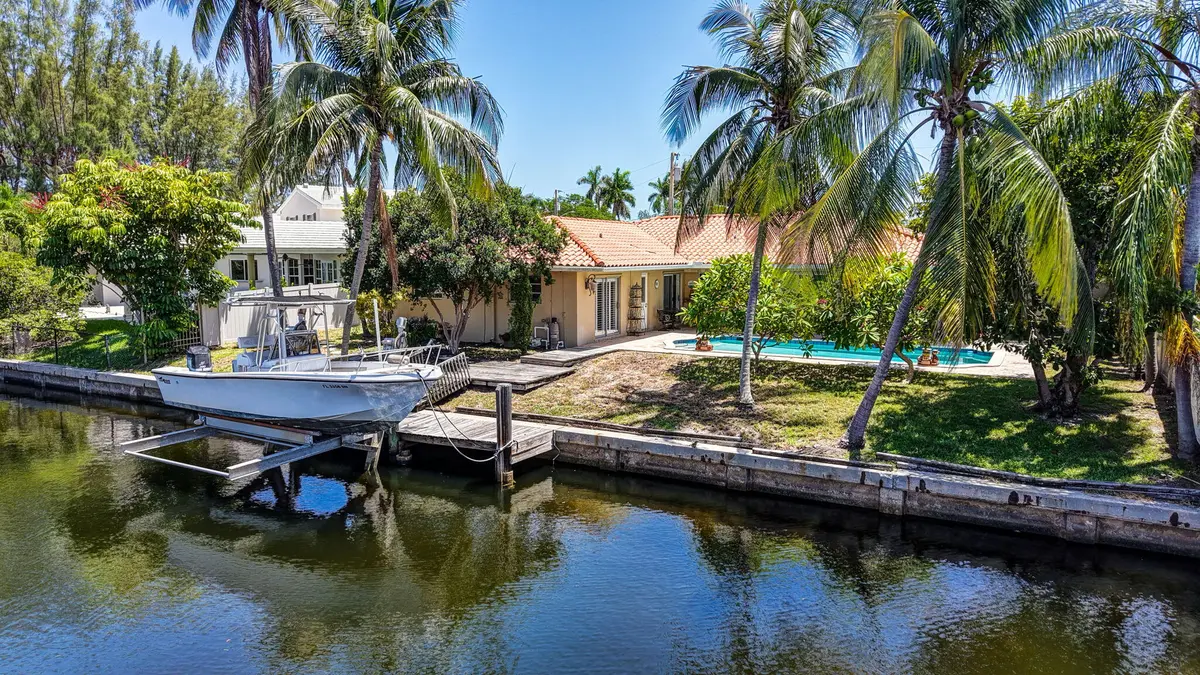 IMG_5701 at 5581 NE 28TH Avenue, Fort Lauderdale