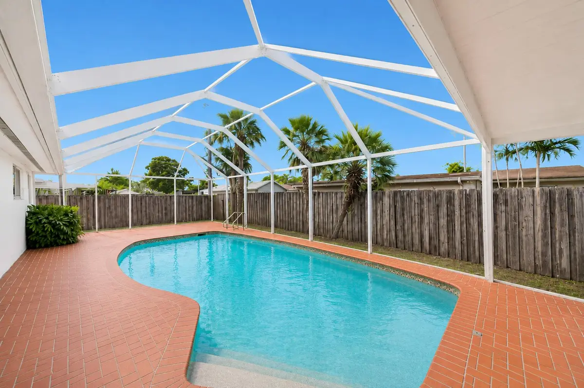 pool at 8721 SW 200TH Terrace, Cutler Bay