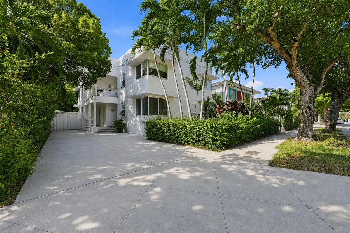 1170 71ST Street, Miami Beach, FL – photo 1