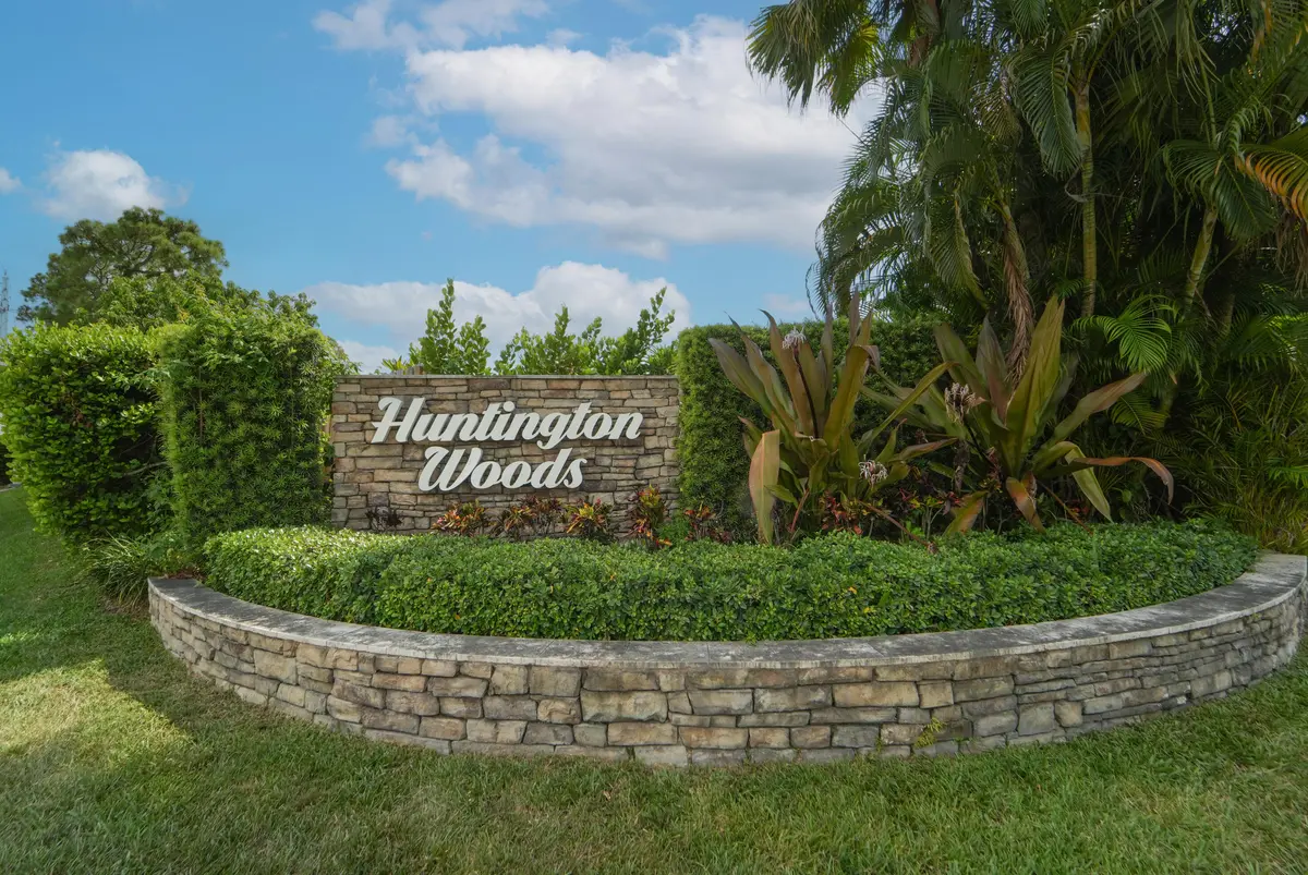 217PARKWOODDRSROYALPALMBEACH-14 at 217 PARKWOOD Drive, Royal Palm Beach