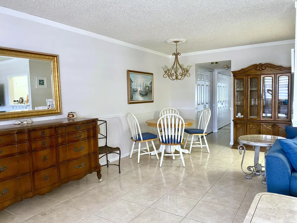 Dining Area at 335 FARNHAM P, Deerfield Beach