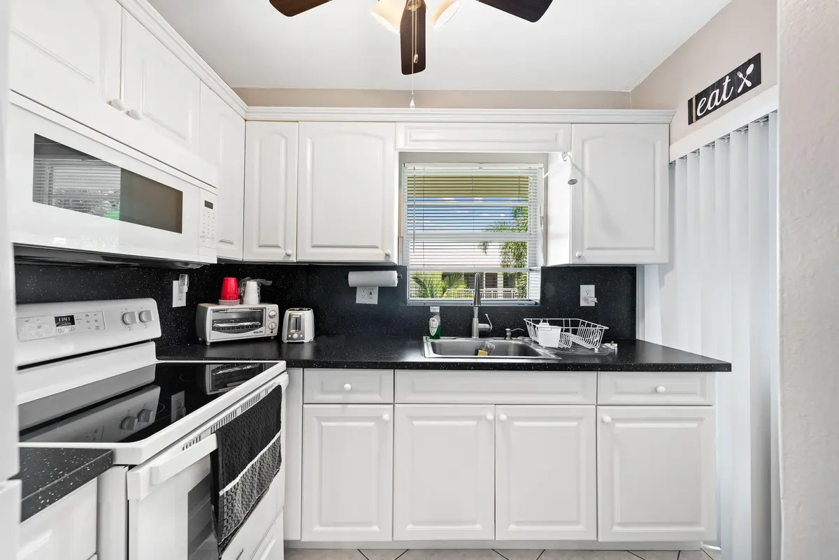 4-web-or-mls-_BWP7794 at 2100 NE 38TH Street 205, Lighthouse Point