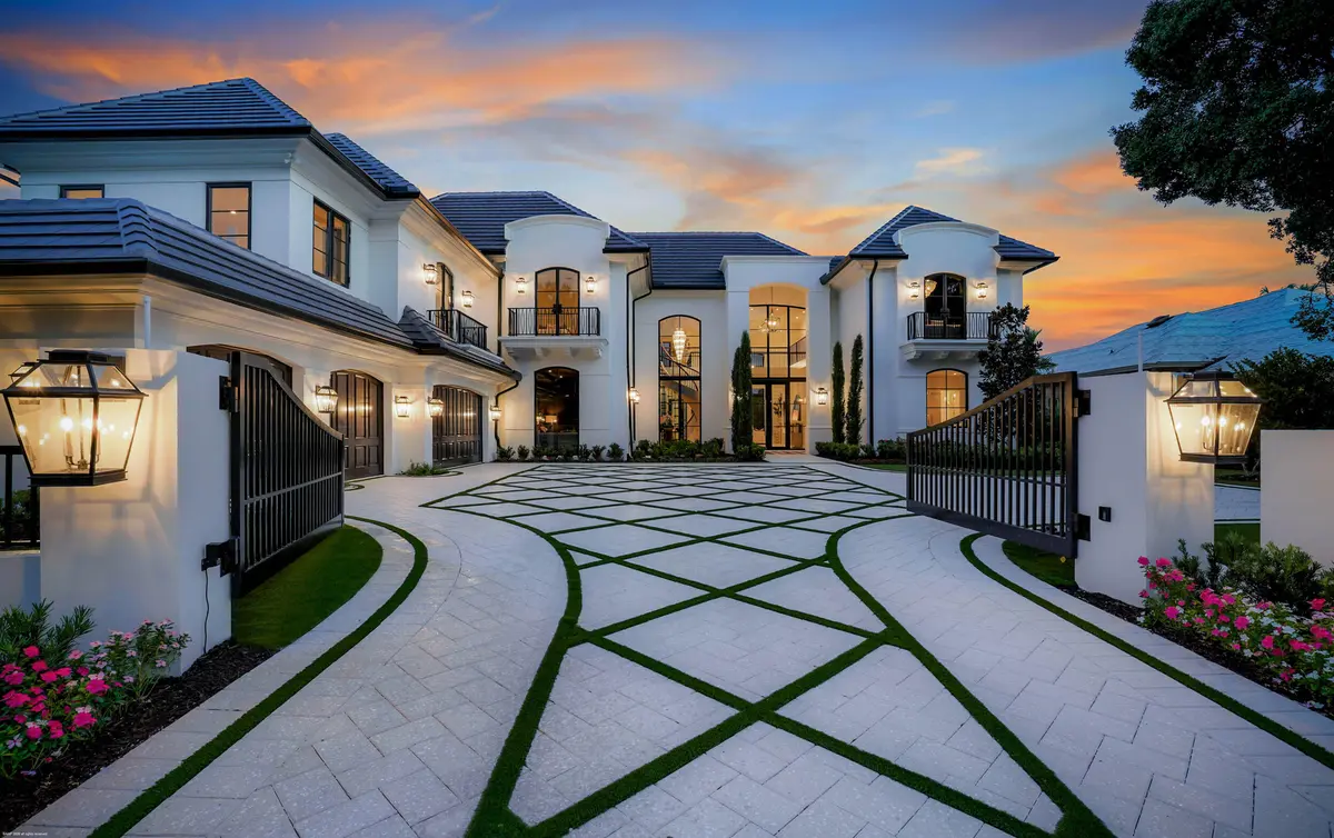 Front Exterior at 369 Eagle Drive, Jupiter