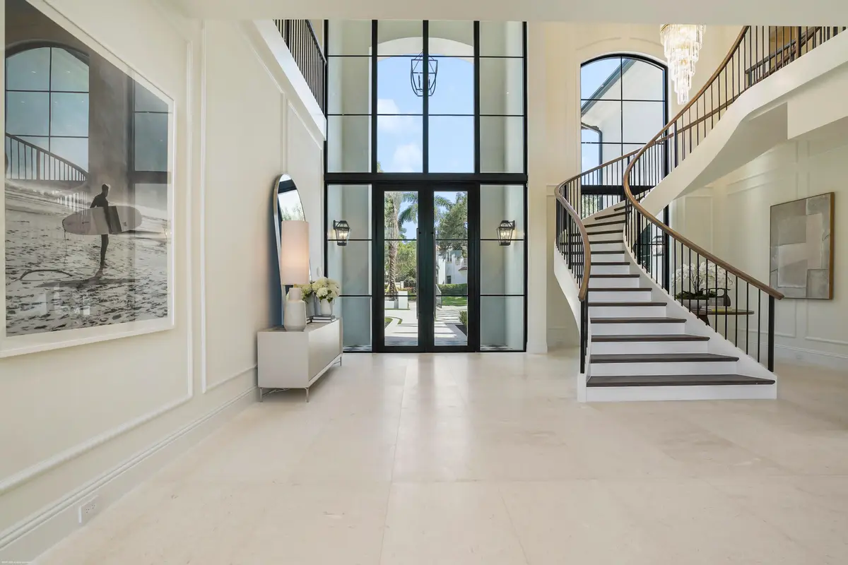 Foyer at 369 Eagle Drive, Jupiter