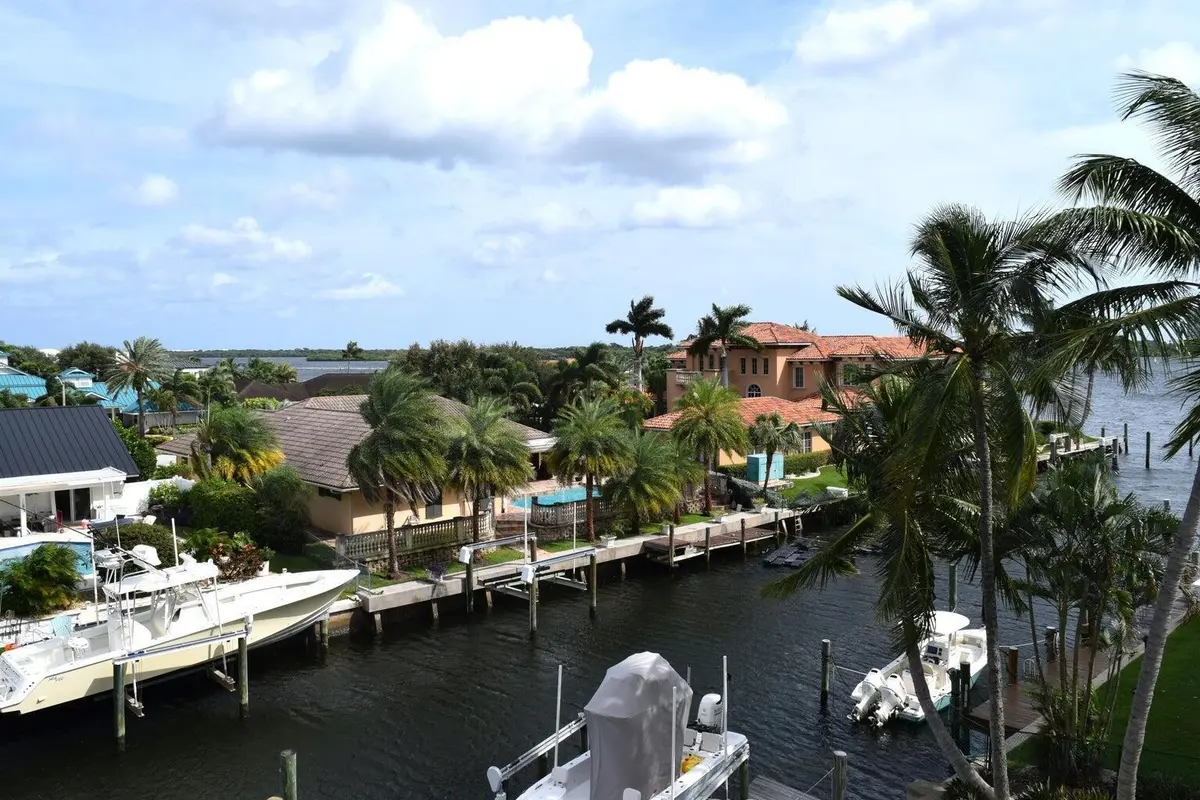 109 PARADISE HARBOUR Boulevard 414, North Palm Beach, FL – photo 7