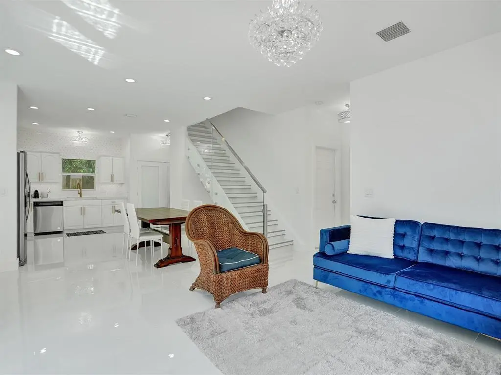 GetMedia - 2026-08-21T151850.972 at 833 SW 17th Street, Fort Lauderdale