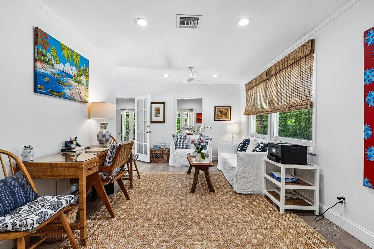 004-210DebraLane-PalmBeach-FL-33480-SMAL at , Palm Beach