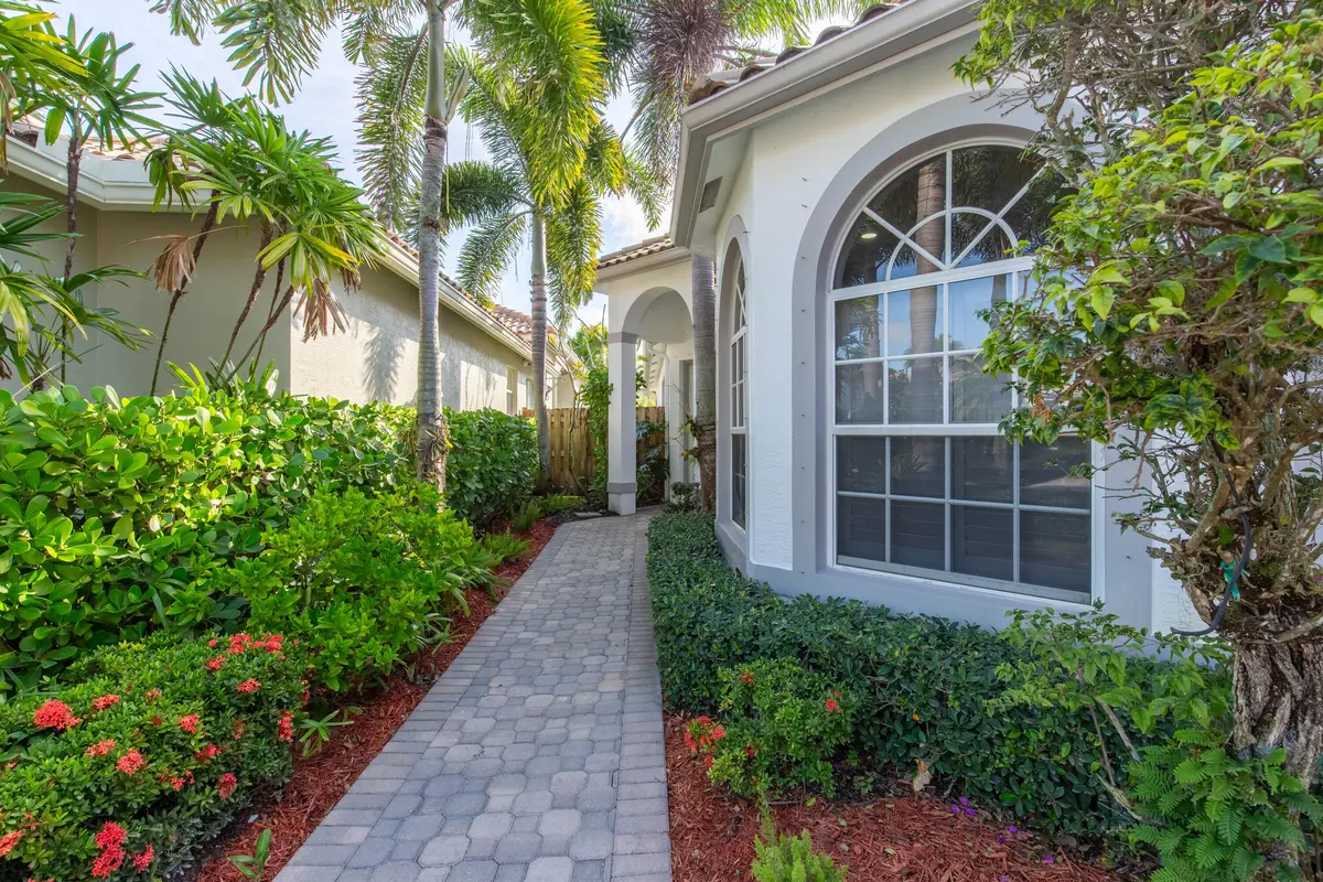 2443 PLAYERS Court, Wellington, FL – photo 3