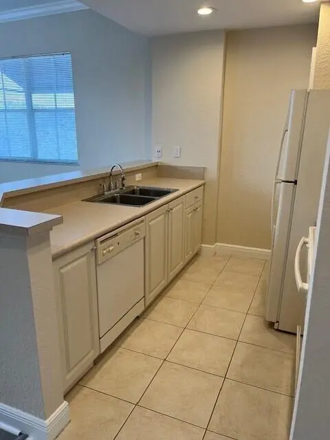Kitchen 2 at 4620 PGA Boulevard 303, Palm Beach Gardens