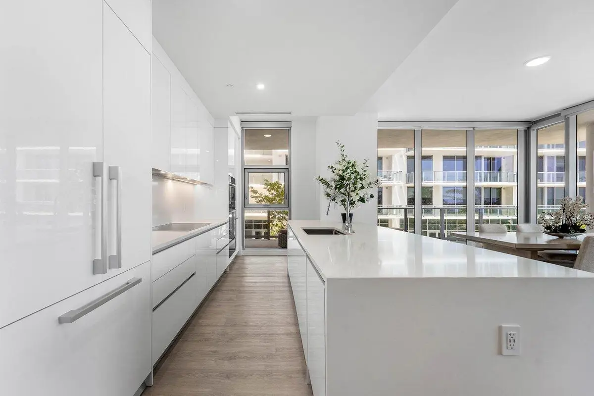 014-220LakeShoreDrive-702-LakePark-FL-33 at 220 LAKE SHORE Drive 702, Lake Park