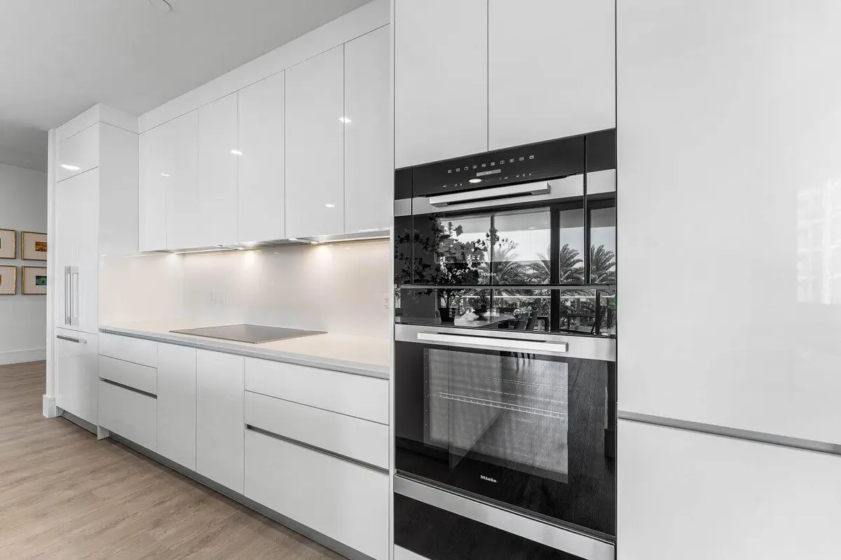 013-220LakeShoreDrive-702-LakePark-FL-33 at 220 LAKE SHORE Drive 702, Lake Park