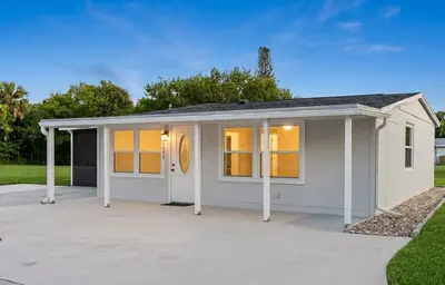 1480 6th Avenue, Vero Beach – Single Family Residence for sale