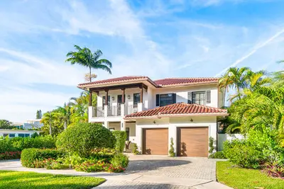 351 E BOCA RATON Road, Boca Raton – Single Family Residence for rent