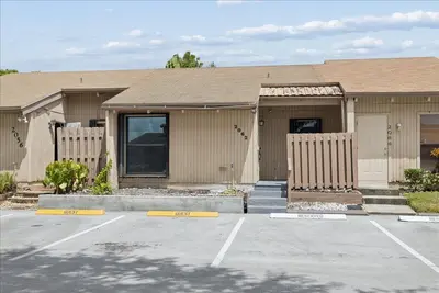 2062 SW 82ND Avenue, Davie – Townhouse for sale