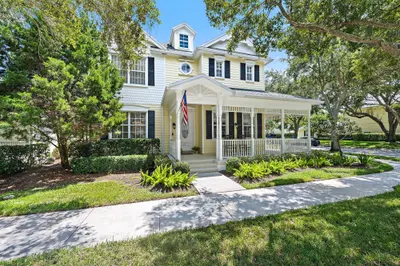 221 New Haven Boulevard, Jupiter – sold