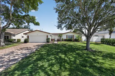 7823 NW 40TH Street, Coral Springs – Single Family Residence for sale