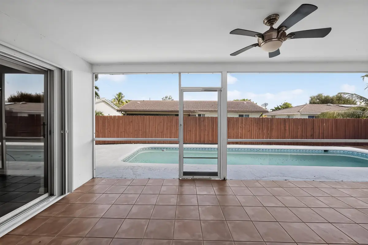 7823 NW 40TH Street, Coral Springs, FL – photo 6