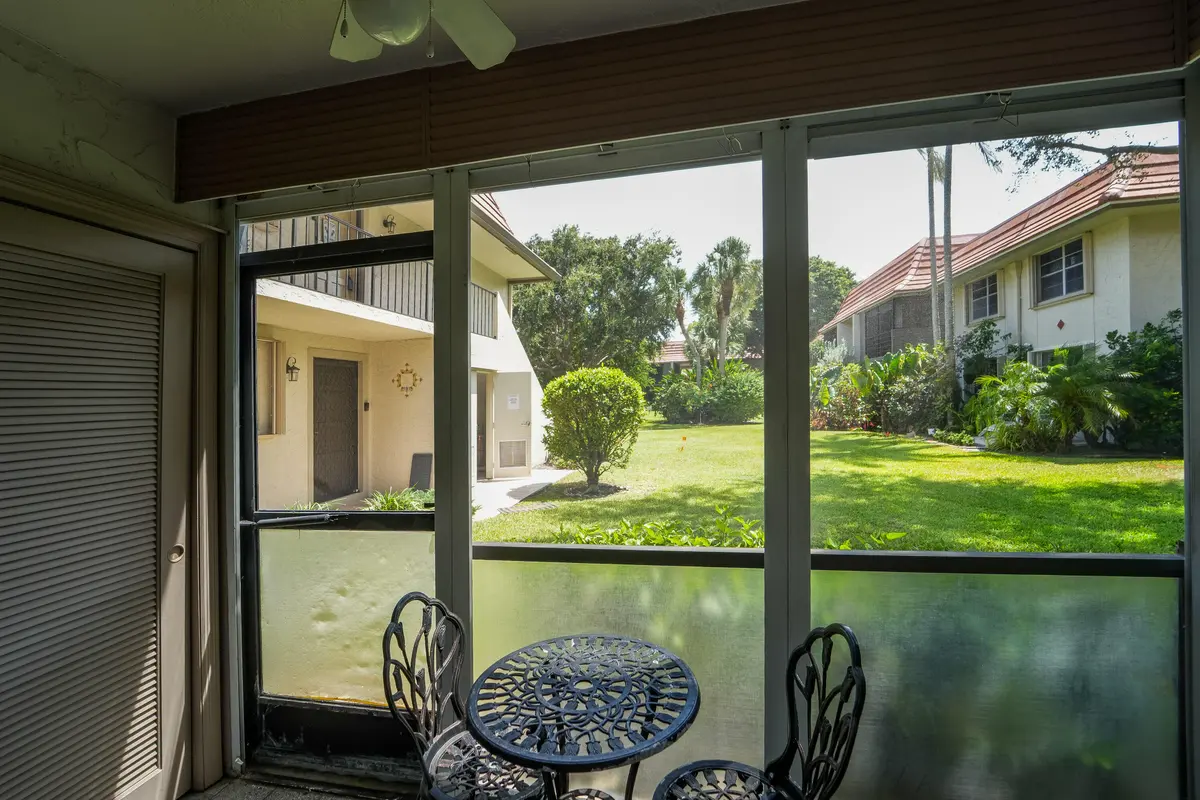 Boca Linda East-2 at 1050 NW 13th Street 177D, Boca Raton
