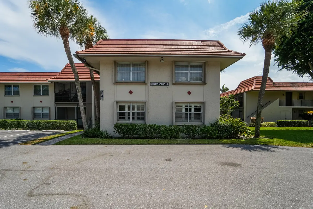 Boca Linda East-6 at 1050 NW 13th Street 177D, Boca Raton
