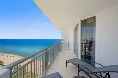 17375 COLLINS Avenue 2406, Sunny Isles Beach – Condominium for rent