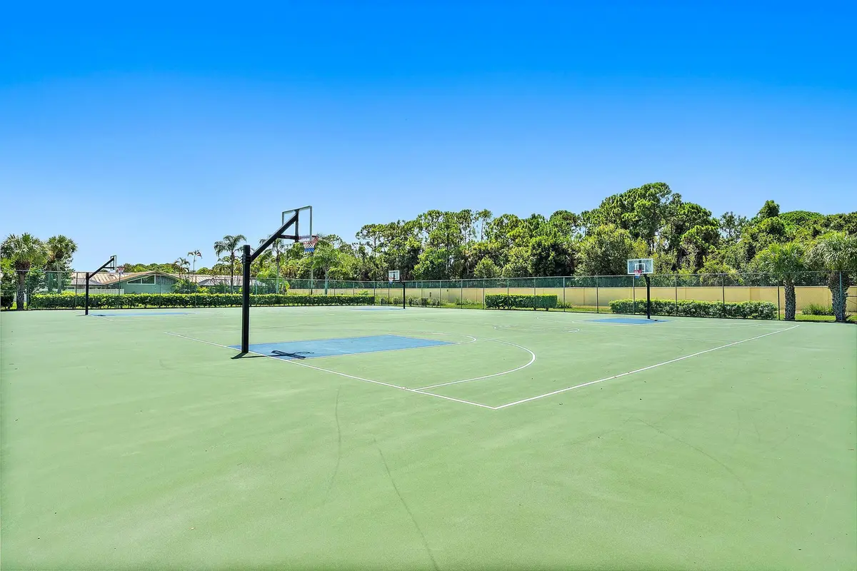 5590 Golden Eagle Cir-22 at 5590 Golden Eagle Circle, Palm Beach Gardens