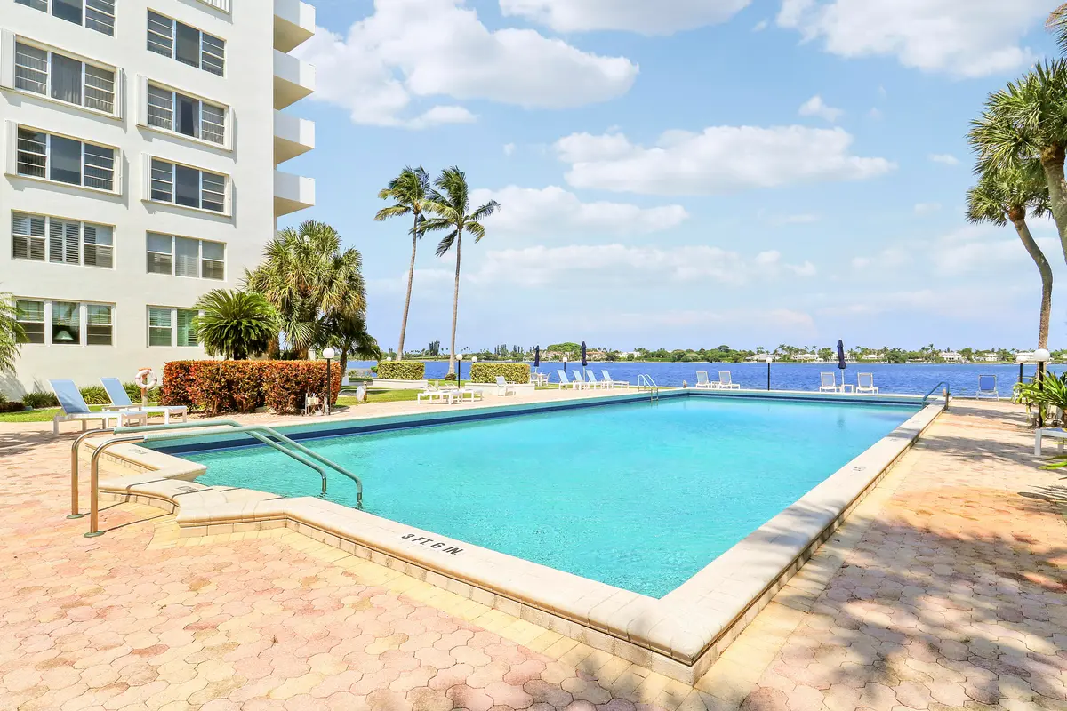 Direct Intracoastal POOL at 2800 N FLAGLER Drive 413, West Palm Beach