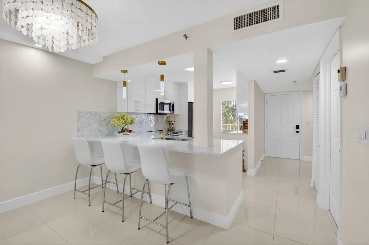 13-web-or-mls-DSC_4715 at 7310 Ashford Place 505, Delray Beach