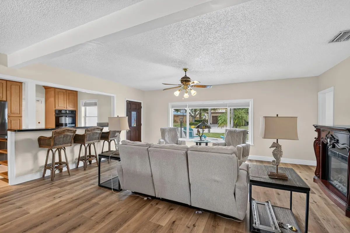 11-web-or-mls-DSC_4130 at 111 VASSAR Drive, Lake Worth Beach