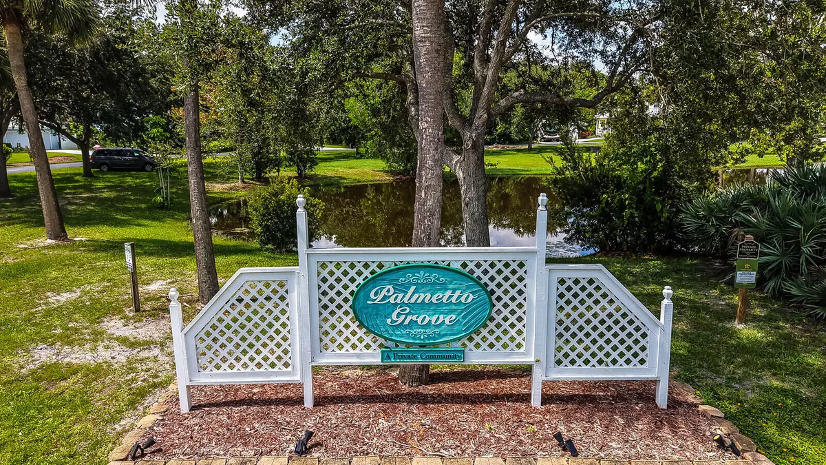 . at 1870 NE VICTORIAN Lane, Jensen Beach