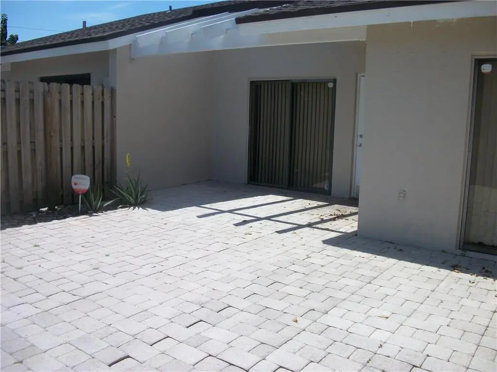 MM18 at 4953 E LAKES Drive, Deerfield Beach