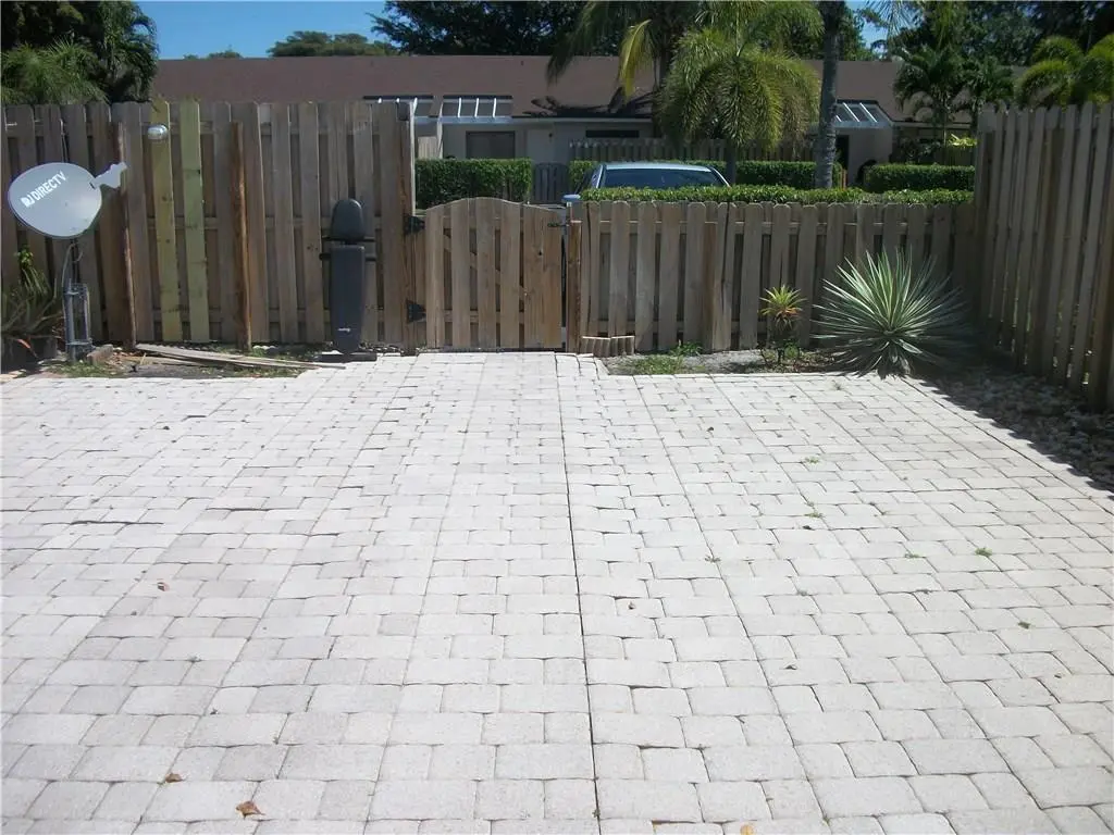 MM19 at 4953 E LAKES Drive, Deerfield Beach